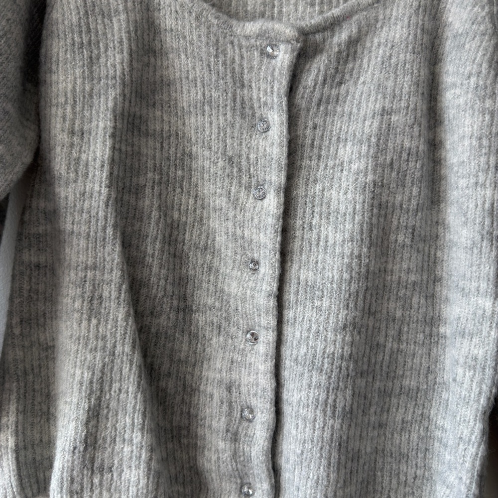 Light Gray Ribbed Button-Front Cropped Cardigan C… - image 4